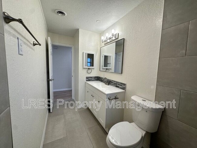 Building Photo - 37019 Pine Meadows Ln