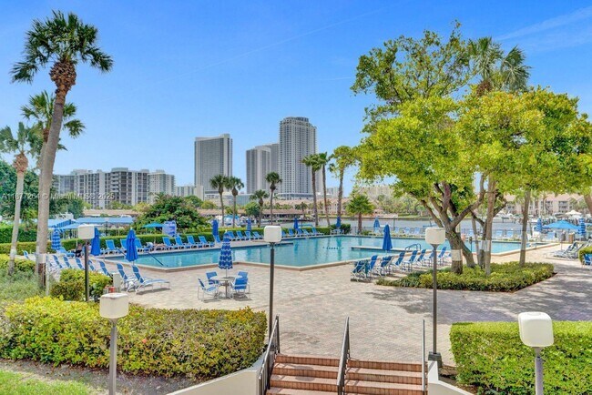 Building Photo - 600 Three Islands Boulevard