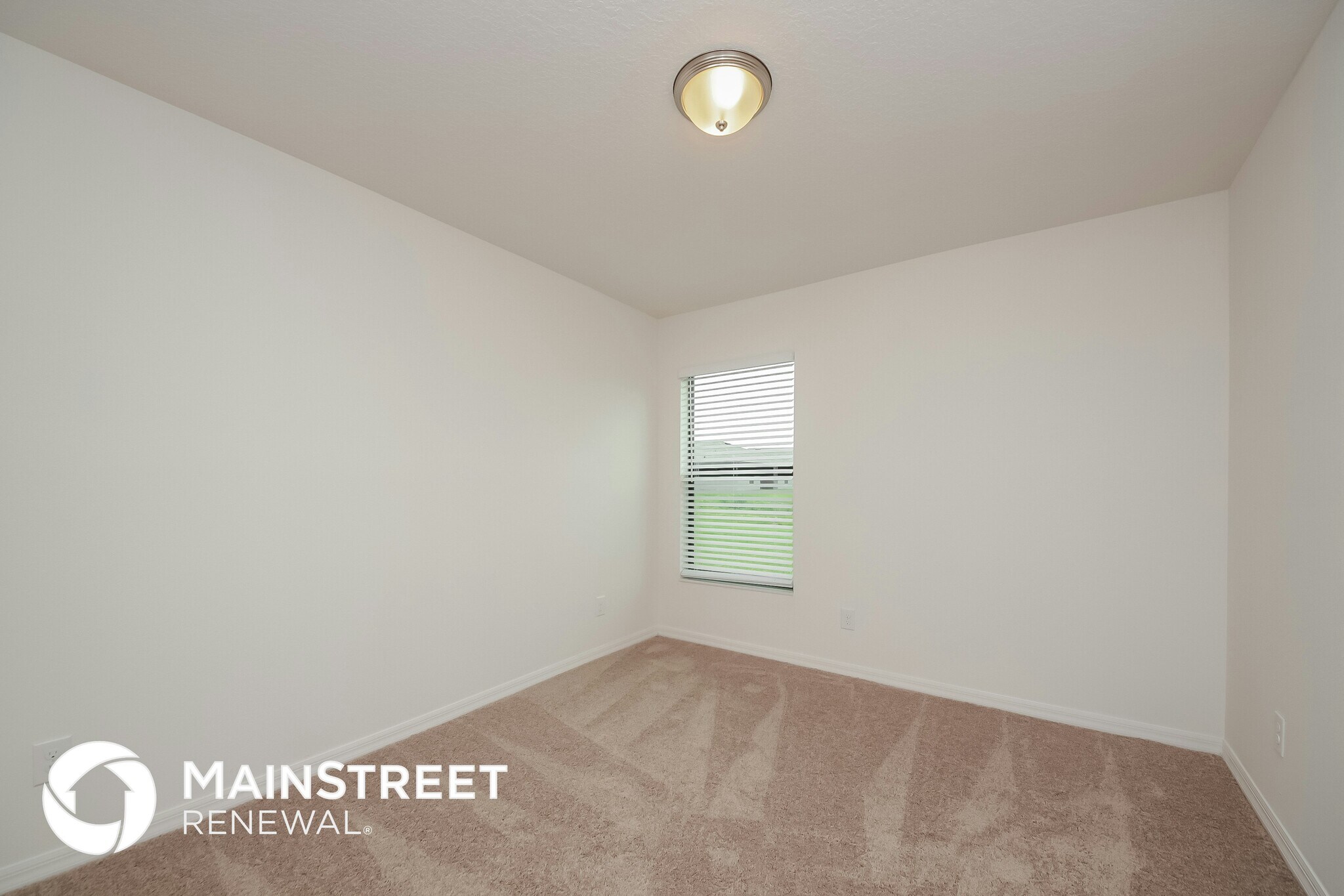 Building Photo - 1463 Swan Lake Cir