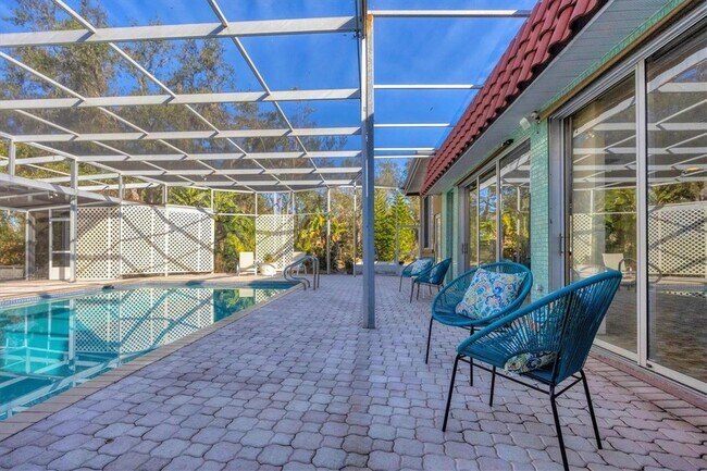 Building Photo - 2605 Desoto Rd