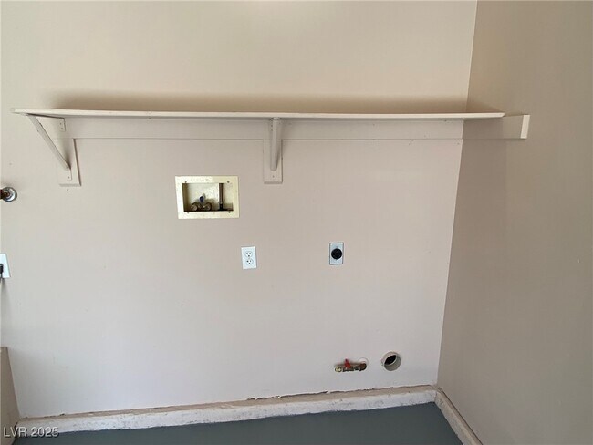 Building Photo - 4509 Rodman Dr