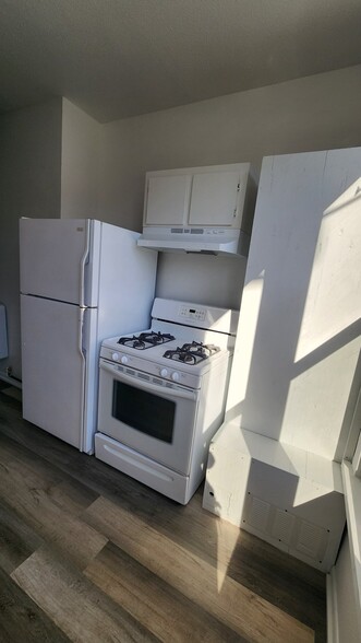 Building Photo - 815 G St