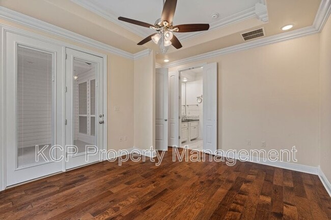 Building Photo - 17 Jeffrey Way