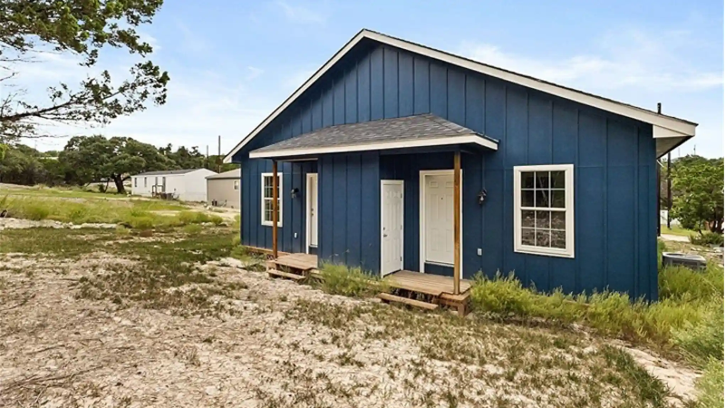Building Photo - 1063 Sleepy Hollow Ln