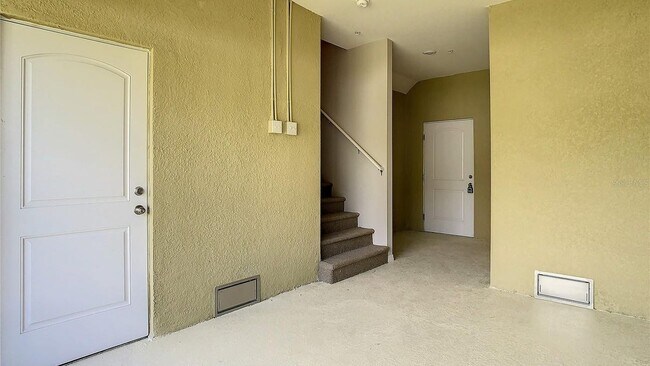 Building Photo - 5513 Wahoo Ct