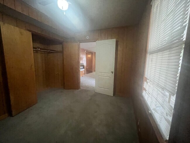Building Photo - Spacious 2 Bed 1 Bath Home for rent in Jacksonville