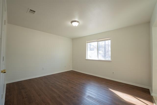 Building Photo - 1415 Amity Ln