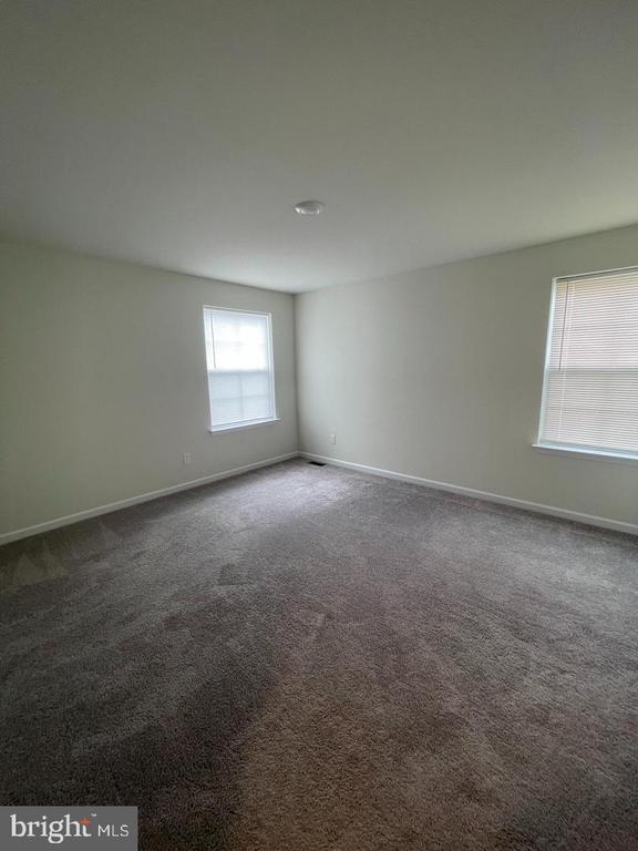 Building Photo - 516 Gray Feather Way
