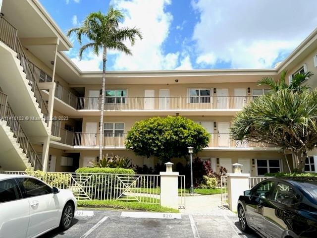 Building Photo - 2600 S Ocean Dr