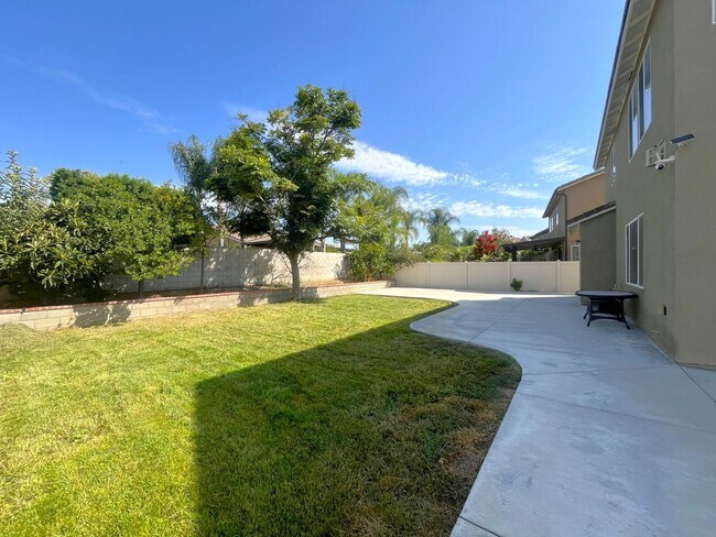 Building Photo - 7143 Leighton Dr