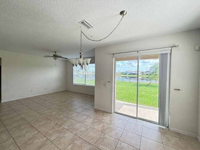 Building Photo - 10126 Celtic Ash Dr