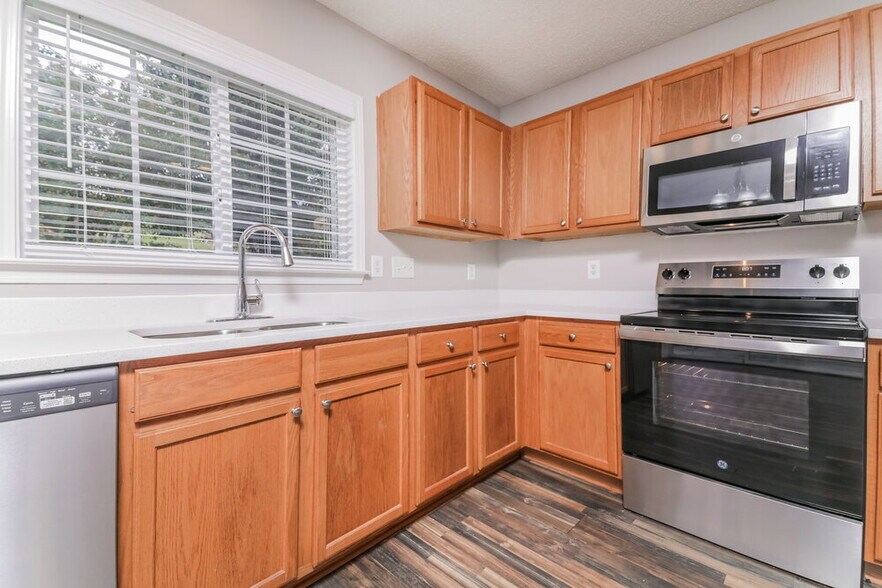 Building Photo - 506 Averasboro Dr