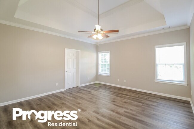 Building Photo - 1259 Saxony Dr SE