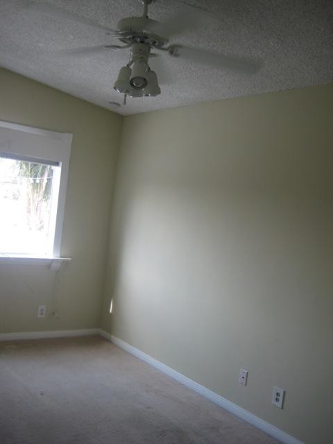 Building Photo - 1639 Carlson Ln