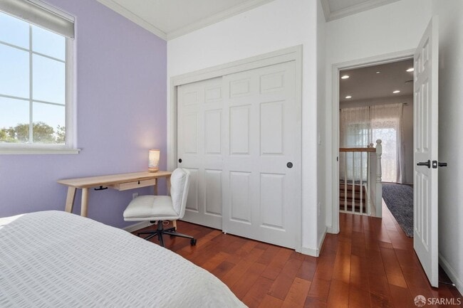 Building Photo - 820 Almar Ave