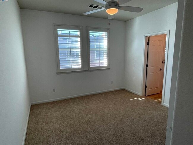 Building Photo - 1503 Jetty Dr