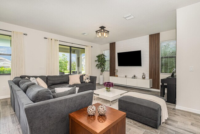 Building Photo - 3179 Ribbon Grass Dr