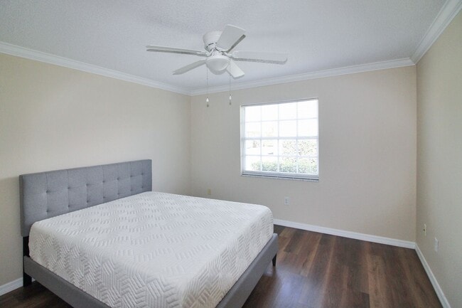 Building Photo - Gulf View Estate Annual Home for Rent