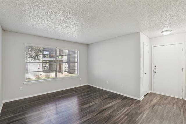 Building Photo - 1910 Joe Ramsey Blvd E