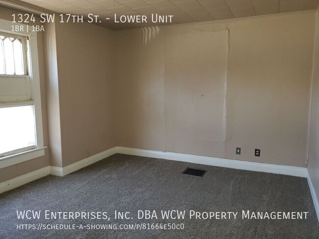 Building Photo - Nice, affordable 1BR lower level half duplex