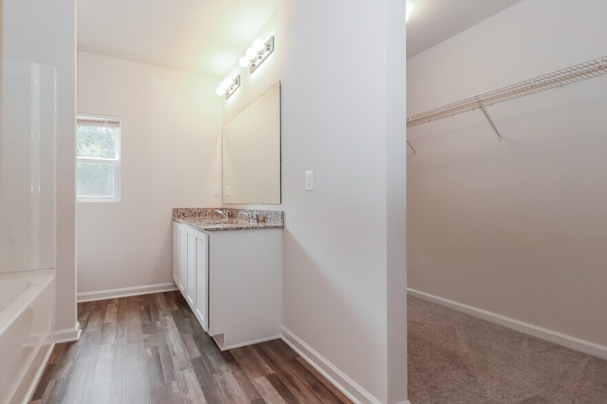 Building Photo - 59 Anglers Edge Dr