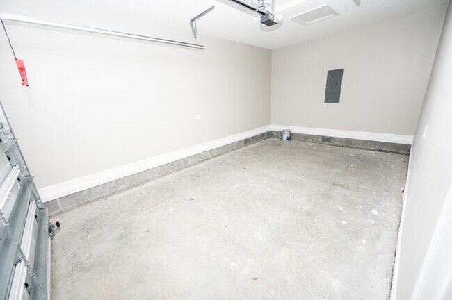 Building Photo - 132 MacDonald Blvd