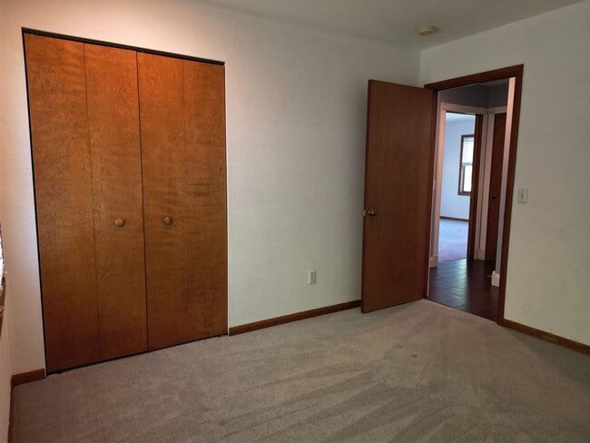 Building Photo - Spacious 5BR Retreat Minutes from Downtown Boyne City