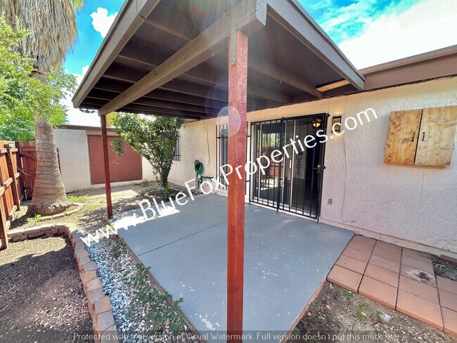 Building Photo - 1339 S Copias Way