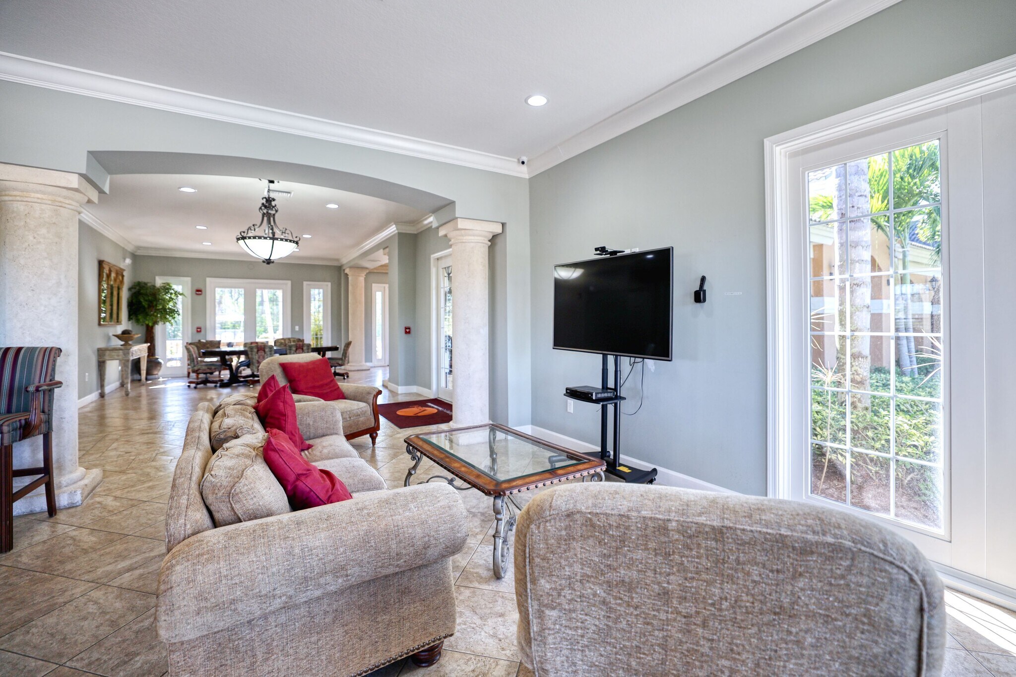 Building Photo - 1830 Florida Club Cir