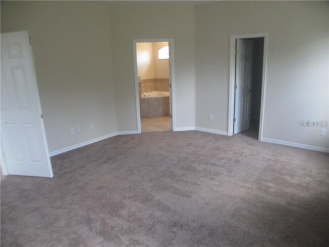 Building Photo - 3426 Barina St