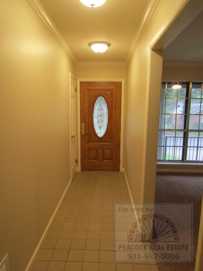 Building Photo - 509 S Longfield Ave
