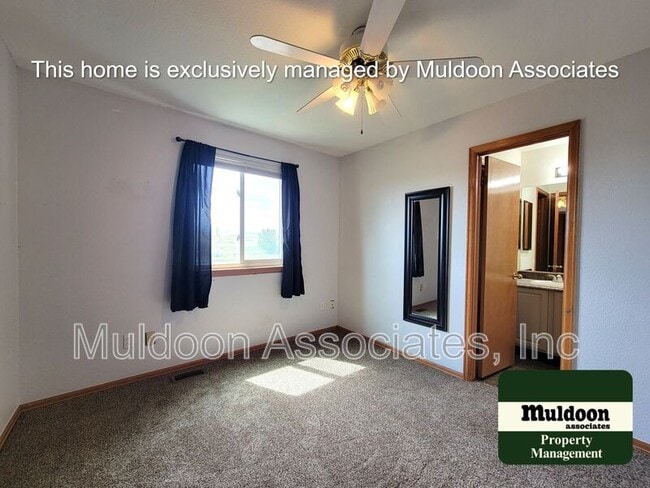 Building Photo - 4408 Bramble Ln