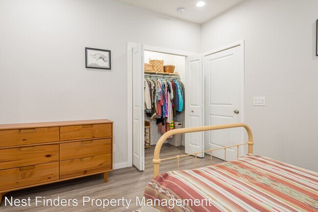 Building Photo - 2 br, 2 bath House - 461 Herbert Street