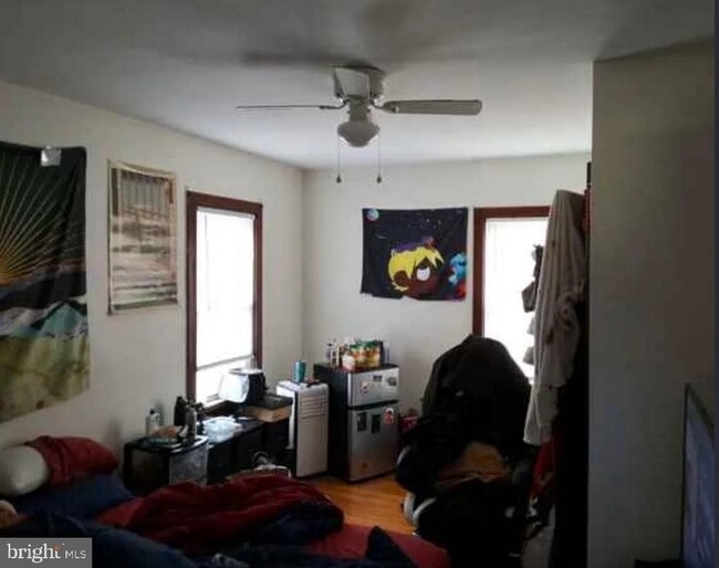 Building Photo - 303 Ellis St