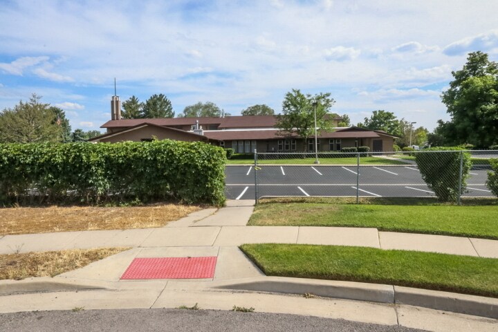 Building Photo - 8319 S Harrison Cir