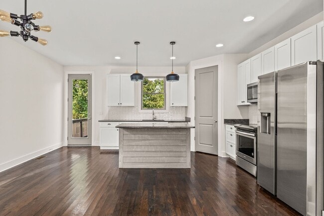 Building Photo - East Nashville Rental!