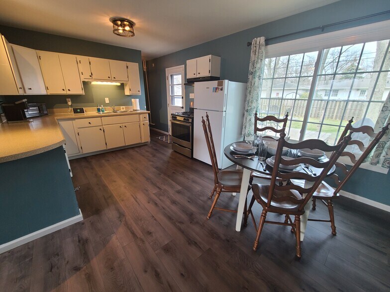 Building Photo - 510 Washington Park Blvd