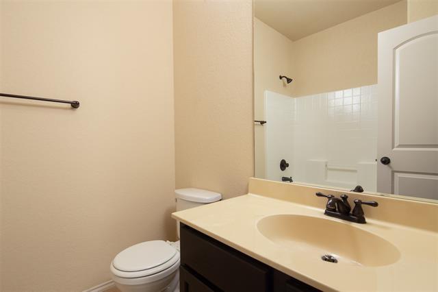 Building Photo - 393 Orbit Dr
