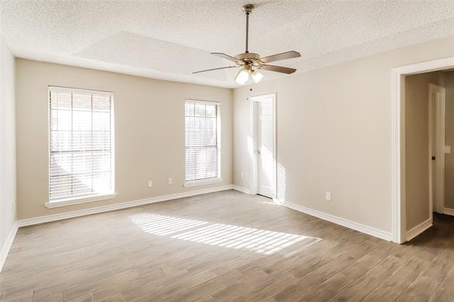 Building Photo - 2517 Dove Creek Ln