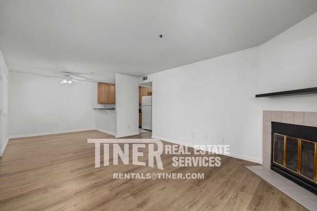 Building Photo - Amherst Place Darling 2 Bedroom - Tier 4