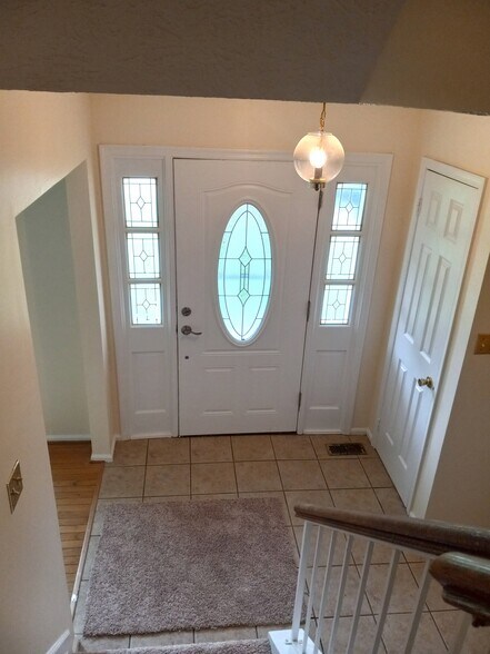 Building Photo - 6146 Franconia Station Ln
