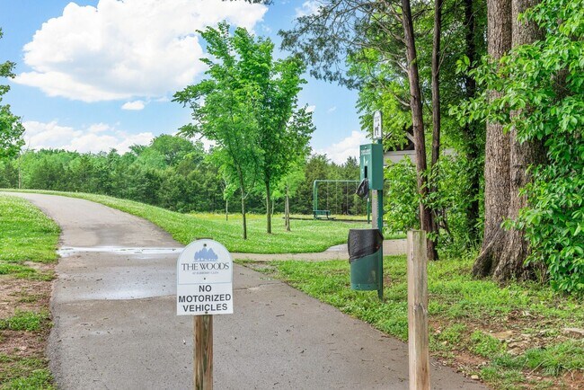 Building Photo - Nolensville home in the highly sought-afte...
