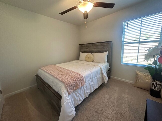 Building Photo - 2769 Prince Charles Ct