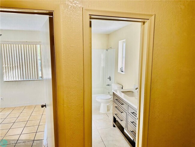 Building Photo - 6535 SW 8th Pl