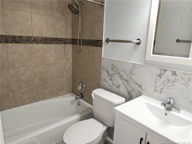 Building Photo - 1766 Cawdor Dr
