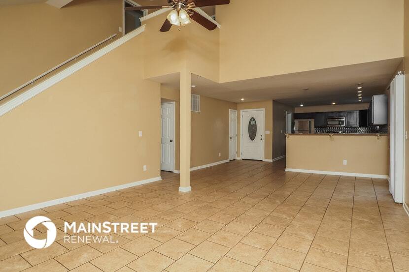 Building Photo - 6800 Bayberry Dr