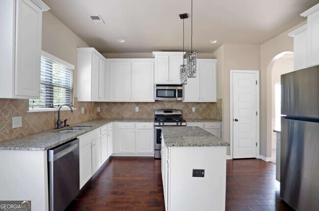 Building Photo - 958 Nevis Way