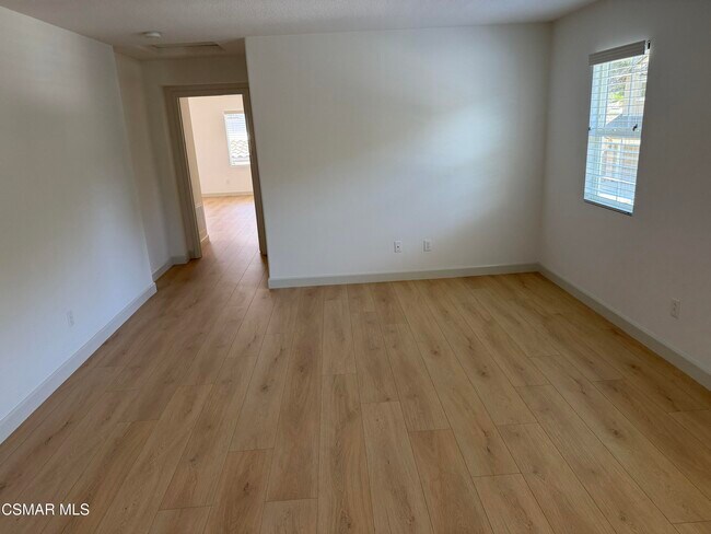 Building Photo - 600 Clearwater Creek Dr