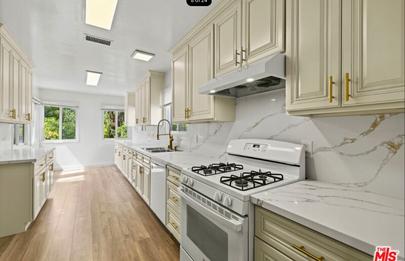 Building Photo - 1511 Edris Dr