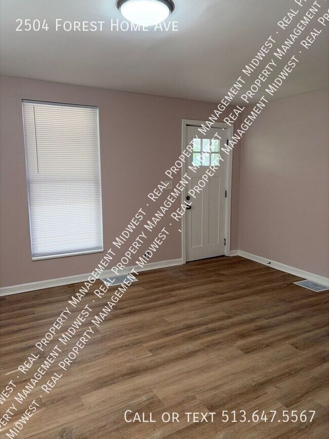 Building Photo - 2504 Forest Home Ave